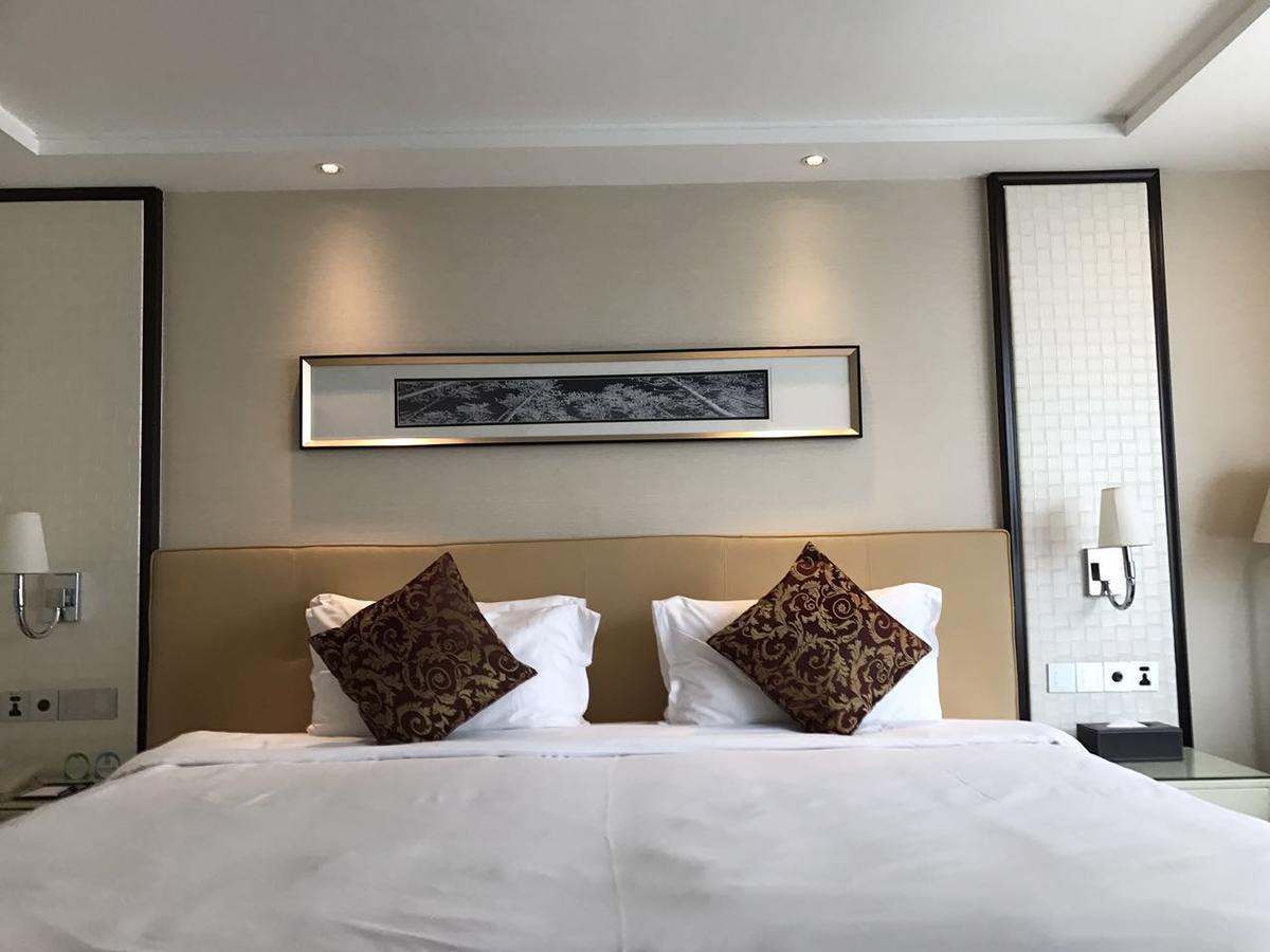 Chunjiang Lushan Hotel Shenzhen Exterior foto